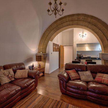 Abbey Church Upper North Aisle Luxury Self Catering 2 Bedroom Apartments Fort Augustus Esterno foto